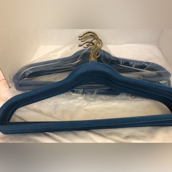 Joy Mangano Other 2 Blue Jm Joy Mangano Huggable Hangers Poshmark